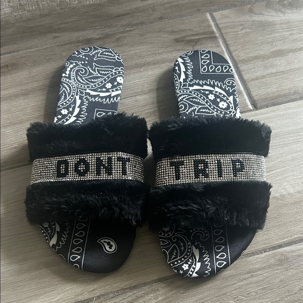 Black and White Furry Slides with Rhinestone Detail